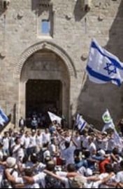 المستوطنون