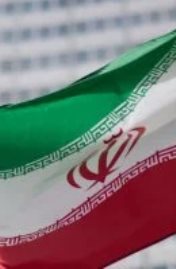 إيران