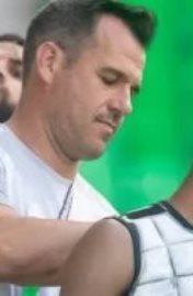 السترات المتطورة للاعبي المنتخب السعودي